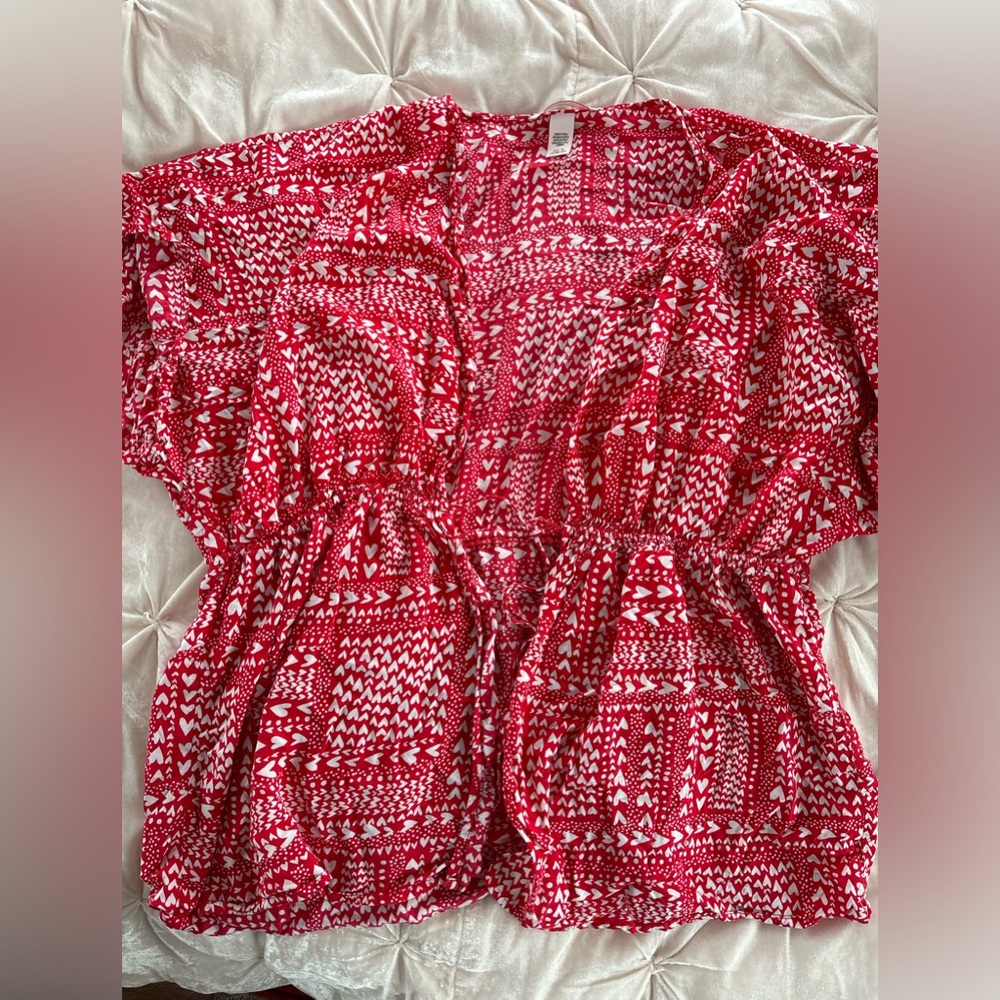 victoria's secret valentine's day one size like new robe coverup hearts